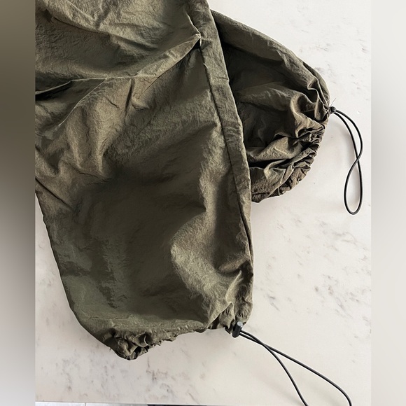 Noisy May Low Waisted Parachute Pants - baggy Y2K pants with adjustable waist - Picture 8 of 9